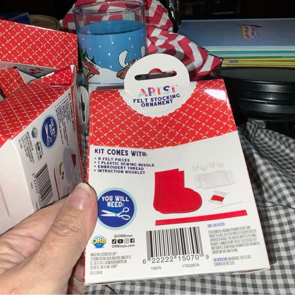 Artsi Felt Loop Tree-Loop Your Own Tree, Santa, Stocking Ornament 20 Pc Lot Of 3 - Picture 9 of 16